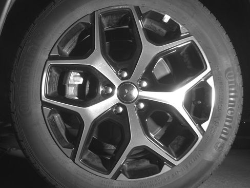 Used 2025 Jeep Compass Limited image 12