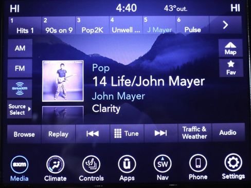 Used 2020 Chrysler Pacifica Touring-L w/ S Appearance Package image 14