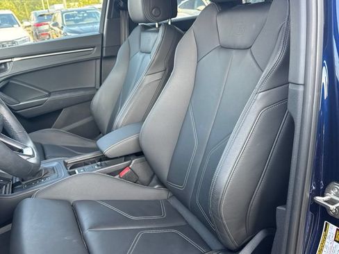 Used 2025 Audi Q3 2.0T Premium w/ Convenience Package AWD/4WD image 8