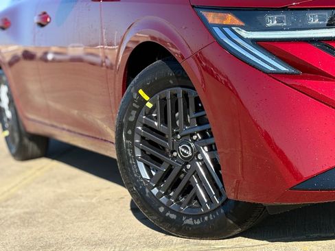 New 2026 Nissan Sentra SV image 9