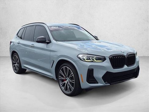 Used 2022 BMW X3 xDrive30i w/ M Sport Package 2 AWD/4WD image 3