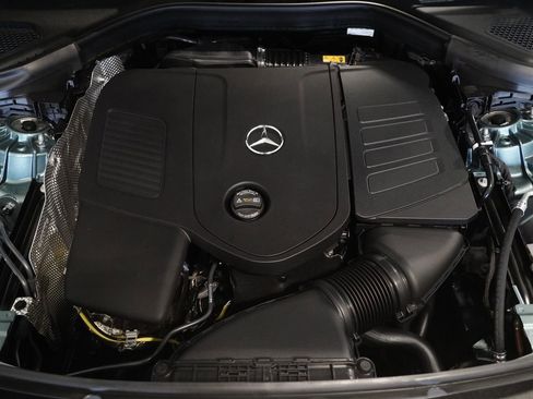 New 2026 Mercedes-Benz GLC 300 4MATIC image 32