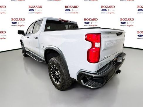 Used 2025 Chevrolet Silverado 1500 ZR2 w/ Technology Package image 6