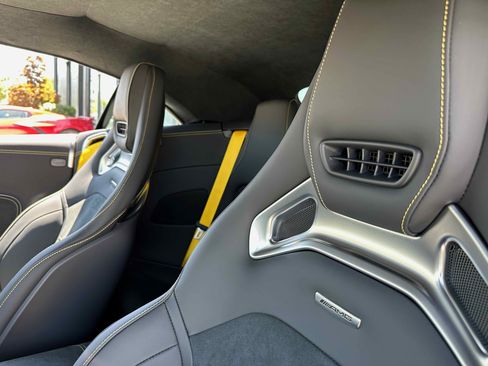 New 2025 Mercedes-Benz SL 63 AMG S e Performance 4MATIC image 17