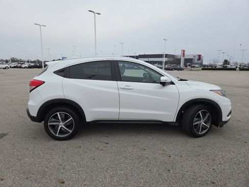 Used 2021 Honda HR-V EX image 17