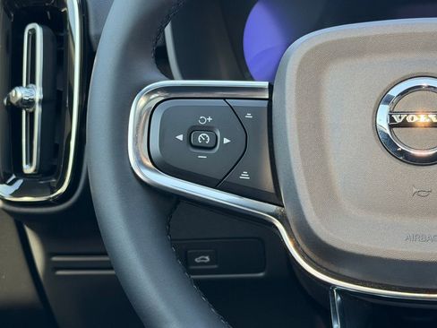 Certified 2023 Volvo C40 P8 Recharge Plus AWD/4WD image 23