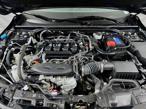 Used 2024 Honda Civic EX-L image 32