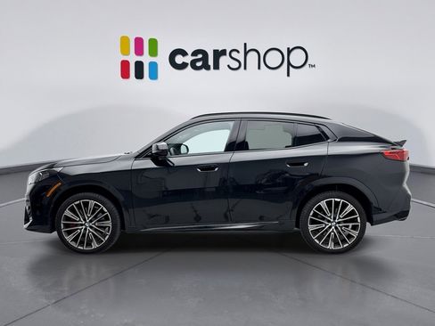 Used 2025 BMW X2 M35i w/ Premium Package image 2