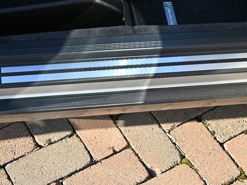 Used 1997 Mercedes-Benz E 420 image 18