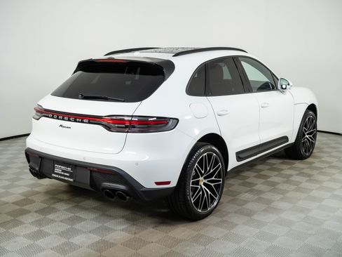 Certified 2026 Porsche Macan AWD/4WD image 29