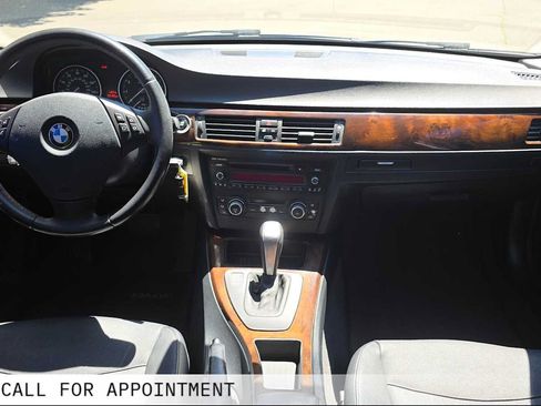 Used 2011 BMW 328i Sedan RWD image 18
