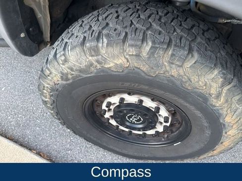 Used 2018 Toyota Tacoma TRD Sport image 26