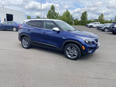 Used 2021 Kia Seltos S image 7