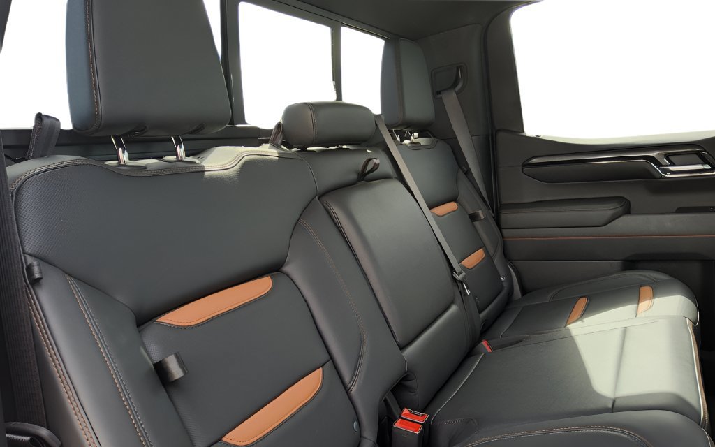Used 2023 GMC Sierra 1500 AT4 w/ AT4 Premium Package AWD/4WD image 35