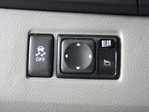 Used 2021 Nissan NV200 SV w/ Sliding Door Glass Package image 9