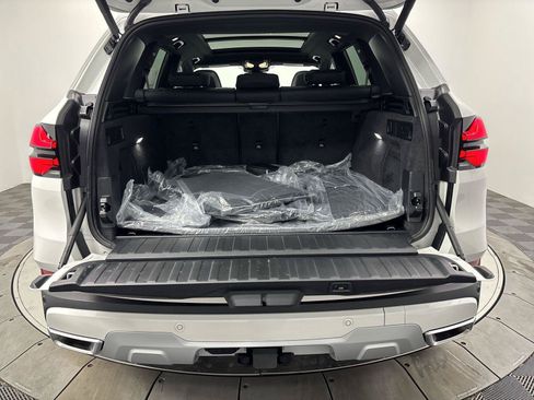 New 2026 BMW X5 xDrive40i w/ Climate Comfort Package AWD/4WD image 21