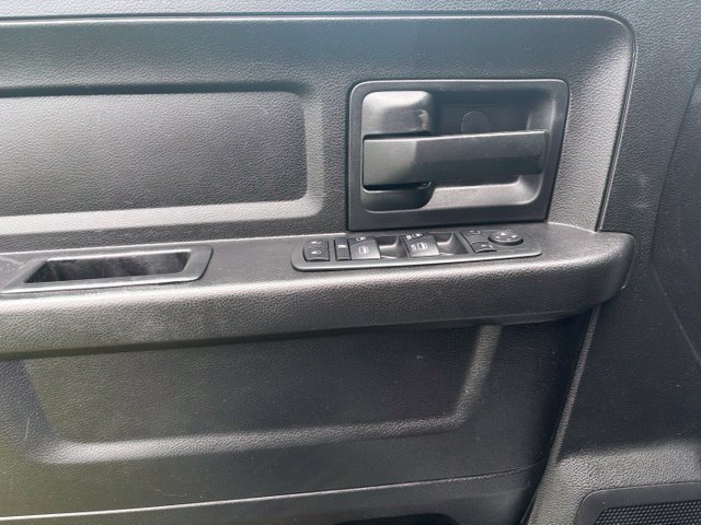 Used 2014 RAM 1500 Express AWD/4WD image 22