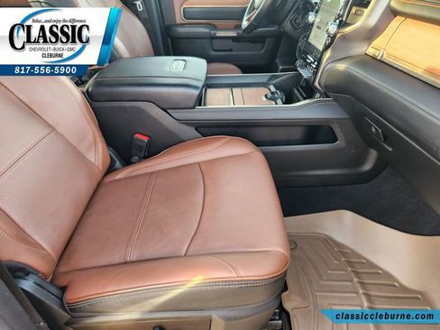 Used 2024 RAM 2500 Limited w/ Safety Group image 14