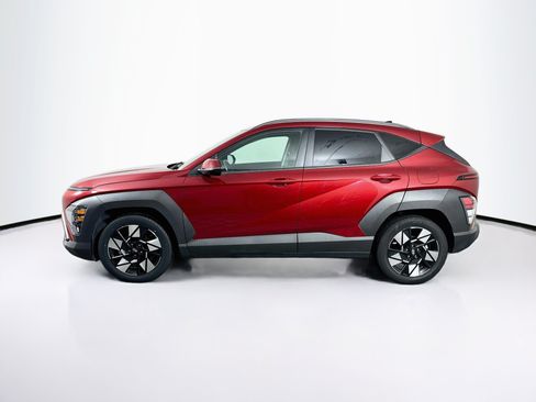 Used 2025 Hyundai Kona SEL FWD image 4