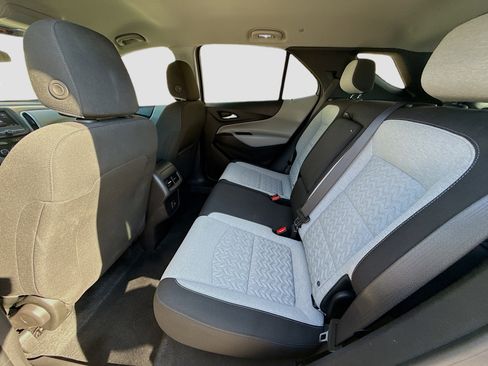 Used 2024 Chevrolet Equinox LS image 21