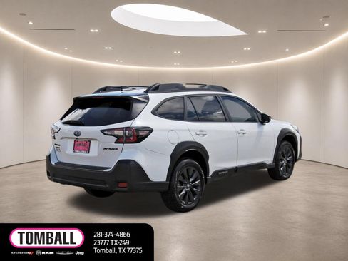 Used 2025 Subaru Outback Onyx Edition AWD/4WD image 7