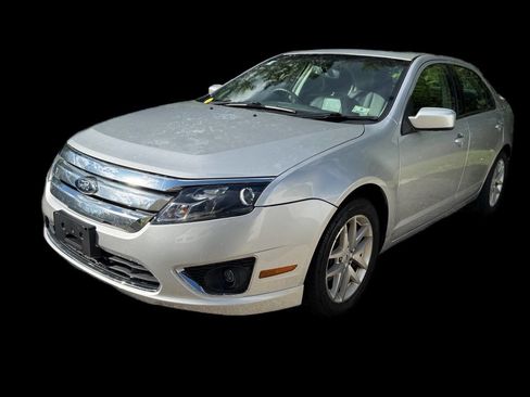 Used 2012 Ford Fusion SEL image 2