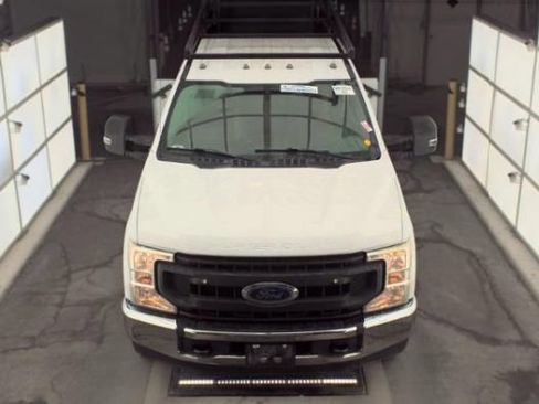 Used 2020 Ford F350 XL w/ Power Equipment Group RWD image 2