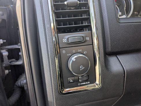 Used 2014 RAM 1500 Sport w/ Sport Premium Group AWD/4WD image 16