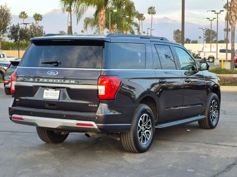Used 2024 Ford Expedition Max XLT RWD image 5