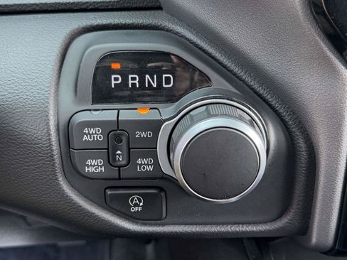 Used 2025 RAM 1500 Big Horn AWD/4WD image 14