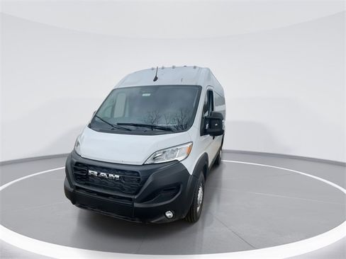 New 2026 RAM ProMaster 1500 w/ Convenience Group image 3