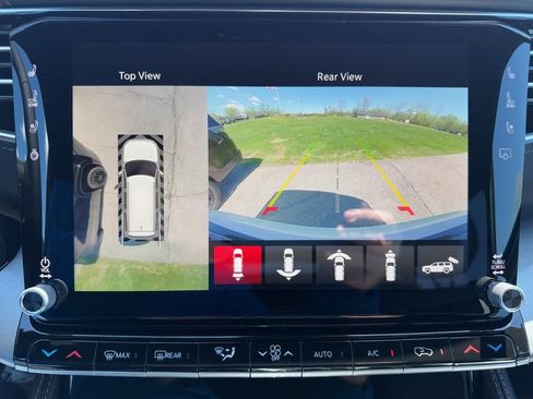 New 2026 Jeep Grand Wagoneer Limited AWD/4WD image 33