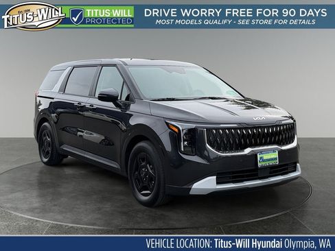Used 2026 Kia Carnival FWD image 1