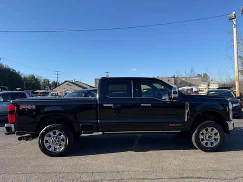 Used 2024 Ford F350 Lariat w/ Lariat Ultimate Package image 22