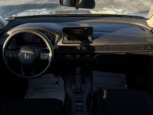 Used 2023 Honda HR-V LX image 23