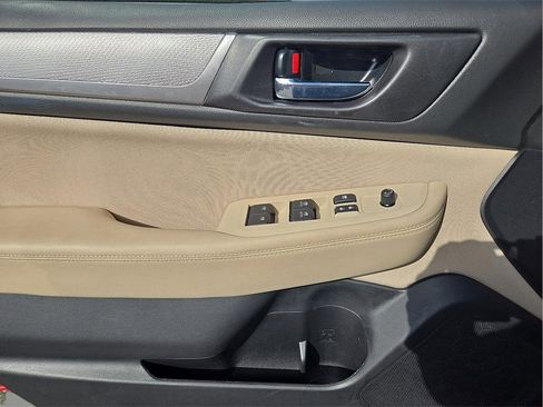 Used 2019 Subaru Legacy 2.5i Premium image 13