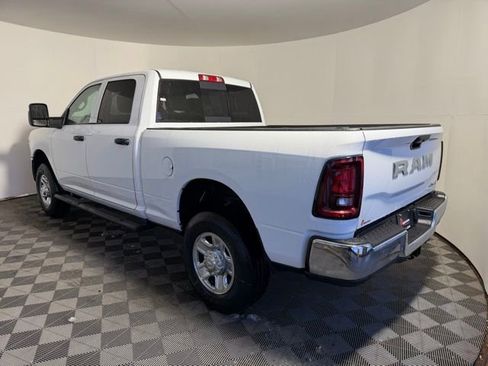 New 2026 RAM 2500 Tradesman AWD/4WD image 4