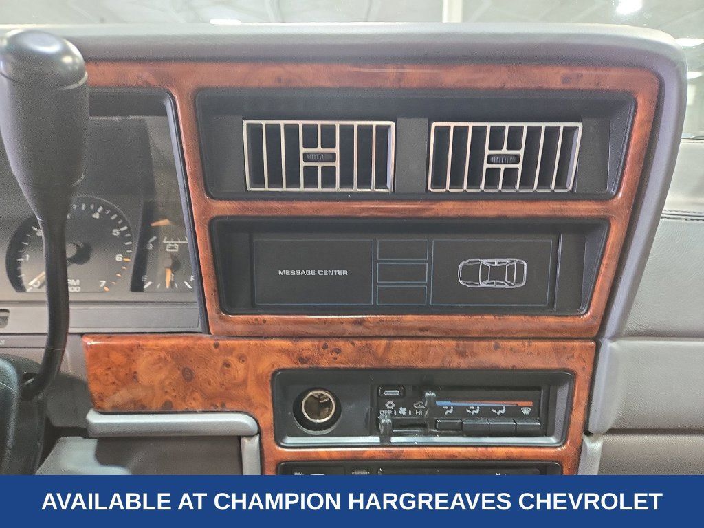 Used 1994 Chrysler LeBaron LE FWD image 18