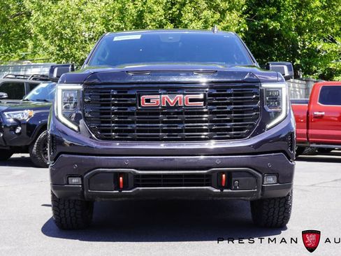 Used 2023 GMC Sierra 1500 AT4 w/ AT4 Premium Package AWD/4WD image 17