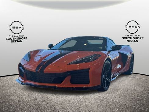 Used 2023 Chevrolet Corvette Z06 RWD image 4