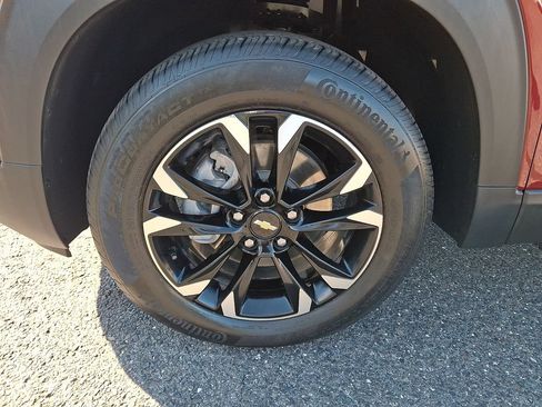 Certified 2023 Chevrolet TrailBlazer LT w/ Convenience Package AWD/4WD image 12