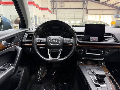 Used 2018 Audi Q5 2.0T Premium w/ Convenience Package AWD/4WD image 22