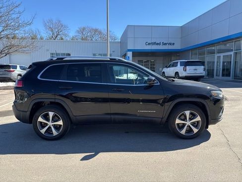 Used 2021 Jeep Cherokee Limited AWD/4WD image 5