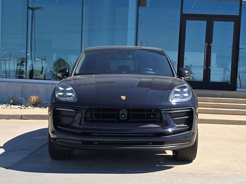 New 2026 Porsche Macan AWD/4WD image 10