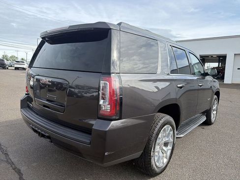 Used 2018 GMC Yukon SLT w/ HD Trailering Package AWD/4WD image 5