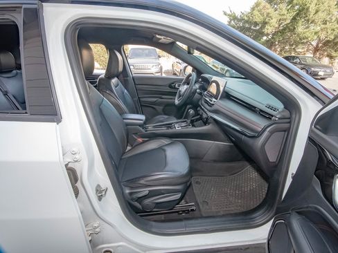 Used 2023 Jeep Compass Trailhawk image 42