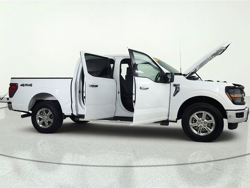 Used 2025 Ford F150 XLT w/ Equipment Group 301A Standard AWD/4WD image 8