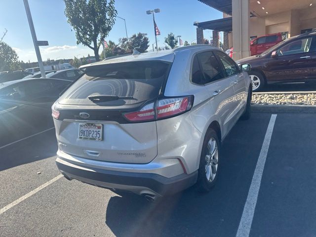 Used 2019 Ford Edge Titanium FWD image 43