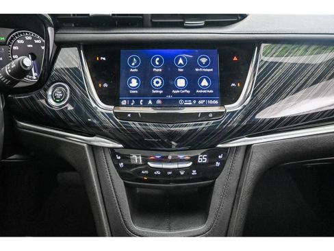Certified 2024 Cadillac XT6 Premium Luxury AWD/4WD image 17