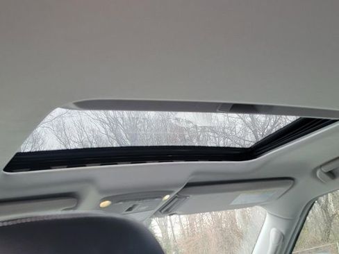 Used 2022 INFINITI QX80 Premium Select w/ Cargo Package image 28